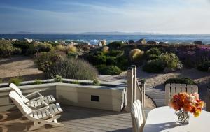 607  SAND POINT