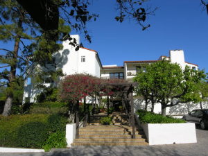 1018  FAIRWAY
