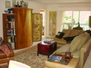 1034  FAIRWAY
