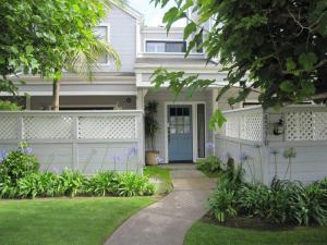 4527  CARPINTERIA