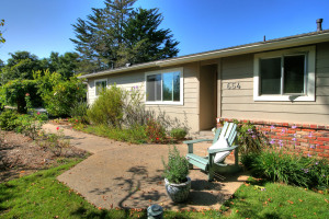 654  CIRCLE