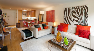 1220  COAST VILLAGE