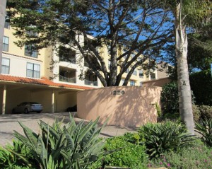 1220  COAST VILLAGE