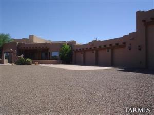 525 W Paseo Santa Isabel  Green Valley Arizona 85622