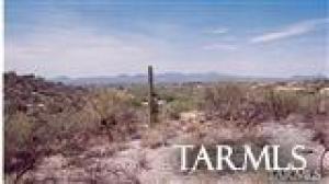 7316 N Camino Sin Vacas  Tucson Arizona 85718