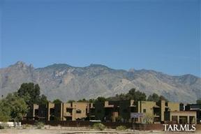 2010 E River Rd Tucson Arizona 85718