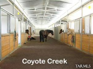 8242 S Circle R Ranch Pl Corona de Tucson Arizona 85641