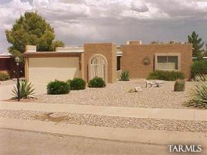 1424 N Rio Aros  Green Valley Arizona 85614