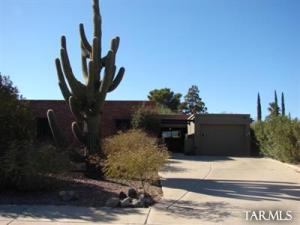 210 E Los Jardines  Green Valley Arizona 85614