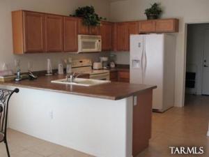 2233  Espinosa  Green Valley Arizona 85614