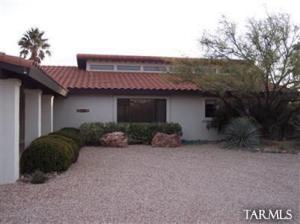 1071 W Placita De La Cotonia  Green Valley Arizona 85622