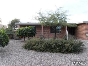 2116 S Camino Seco  Tucson Arizona 85710