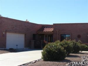 2143 W Via Nuevo Leon  Green Valley Arizona 85622