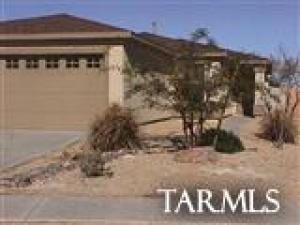 1096 W Camino Hombre Viejo  Sahuarita Arizona 85629