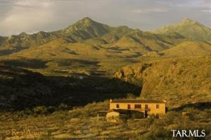 1027  Morning Star Dr Tubac Arizona 85646