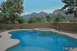 235 W Oro Valley Drive