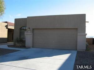 2416 N Avenida Mena  Green Valley Arizona 85614
