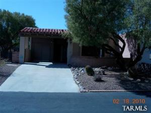2820 S Camino Godoy  Green Valley Arizona 85622