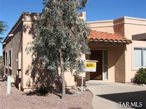 1754 W Camino Estelar  Green Valley Arizona 85622