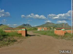 Elgin Home 3 br/2 ba