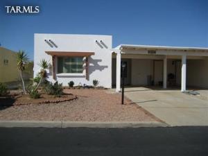 1418 W Camino Lucientes  Green Valley Arizona 85622