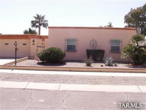 312 E Los Rincones  Green Valley Arizona 85614