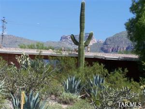Tucson Home 2 br/2 ba