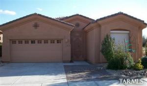 240 E Calle Trona  Green Valley Arizona 85614