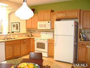 Tucson Home 4 br/2 ba