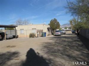 8 br Home in Tucson