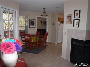 Tucson Condo 3 br/2 ba