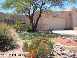 671 W Via Rosaldo  Green Valley Arizona 85614