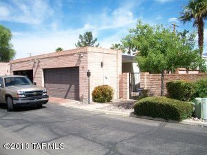 7537 E Camino De Querabi  Tucson Arizona 85715