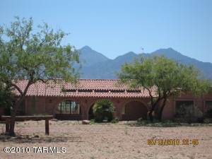 3760 W Calle Cinco  Green Valley Arizona 85622