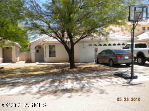 8221 S Placita Del Parque  Tucson Arizona 85747