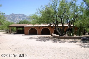39805 S DE VARGAS Rd Tucson Arizona 85739