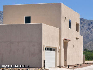 4251 N Red Sun  Tucson Arizona 85750