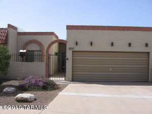 211 N Golden West St Tucson Arizona 85710
