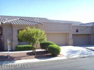 512 W Knotwood  Green Valley Arizona 85614