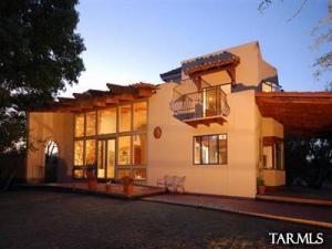 5048 E Golder Ranch  Tucson Arizona 85739