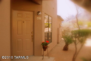 Tucson Condo 2 br/2 ba