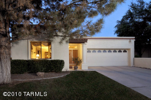 9941 N Calle Loma Linda  Oro Valley Arizona 85737
