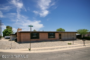 9058 E Kenyon Dr Tucson Arizona 85710