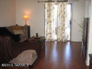 Tucson Home 2 br/2 ba