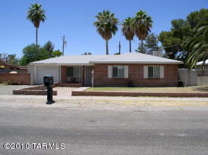 832 S Charles  Tucson Arizona 85711