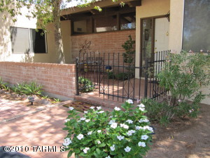1090 W Safari Dr Tucson Arizona 85704