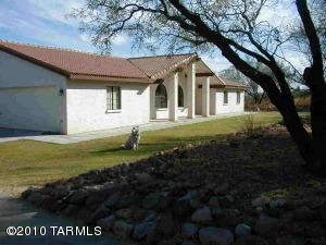 2251  Palo Parado Rd Tubac Arizona 85646