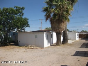Tucson Home 2 br/2 ba