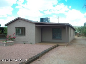 1632 W Delaware  Tucson Arizona 85745