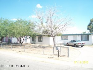 1702 E Canada  Tucson Arizona 85706